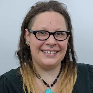 Meet your Posher, Angie